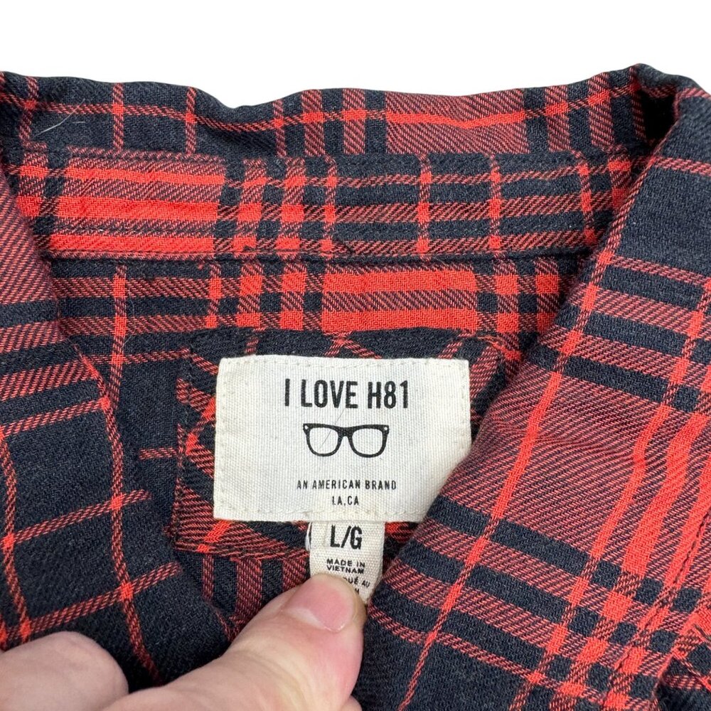 I Love H81 Women's Red Plaid Button Down LS Shirt, Size L - Picture 5 of 6